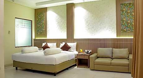 Nevada Ketapang Hotel