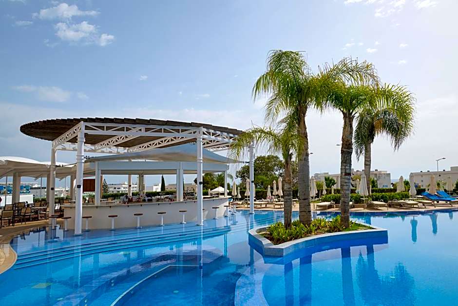 Sunrise Oasis Hotel & Waterpark