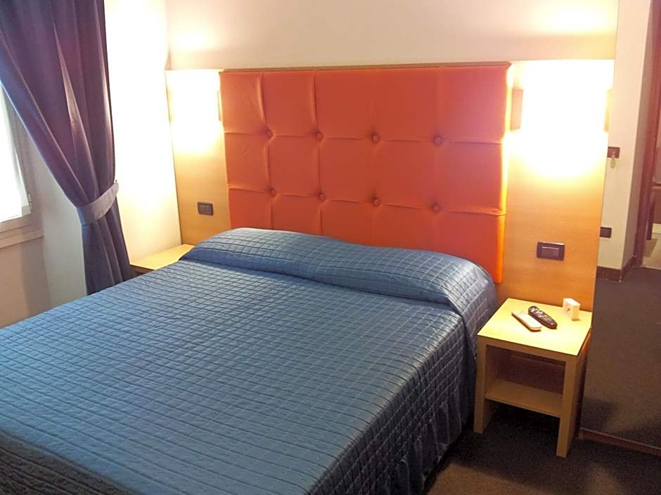 Residenza Cola Di Rienzo - Suite In Rome