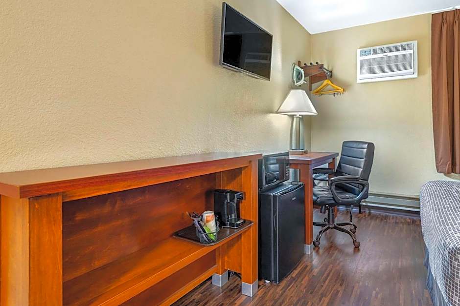 Econo Lodge La Crosse