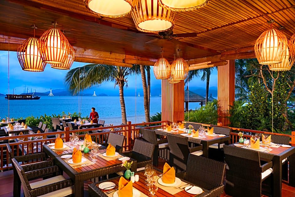 Vinpearl Nhatrang Bay Resort and Villas