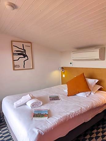 Single Room with Terrace