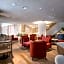 QOYA Hotel Curitiba, Curio Collection by Hilton