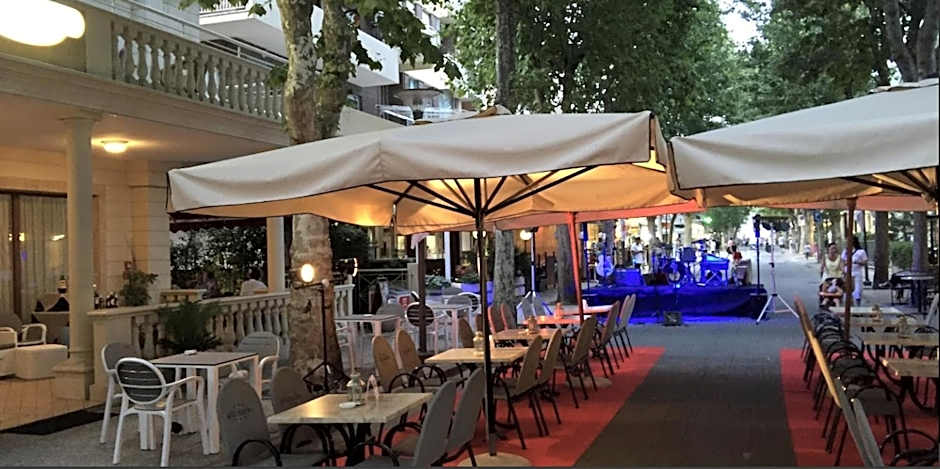 Hotel Giovanni Pascoli