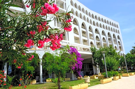 Goldenday Wings Hotel