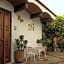 Las Mariposas Eco-Hotel & Studios