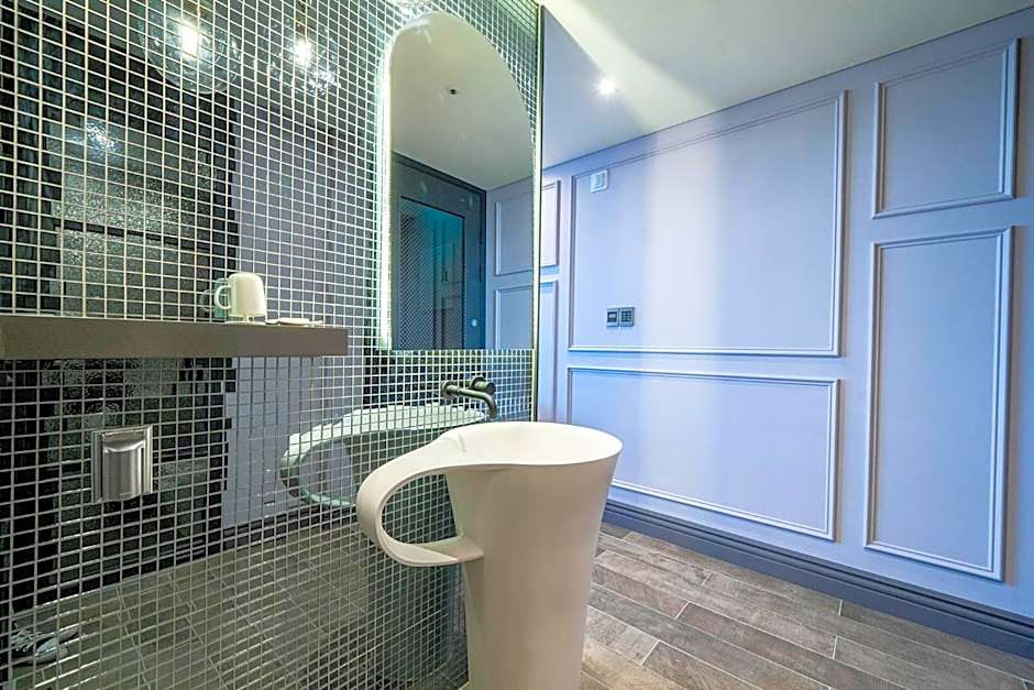 Sokcho Business Hotel CAMEL