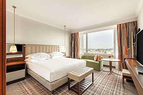 Executive King Room