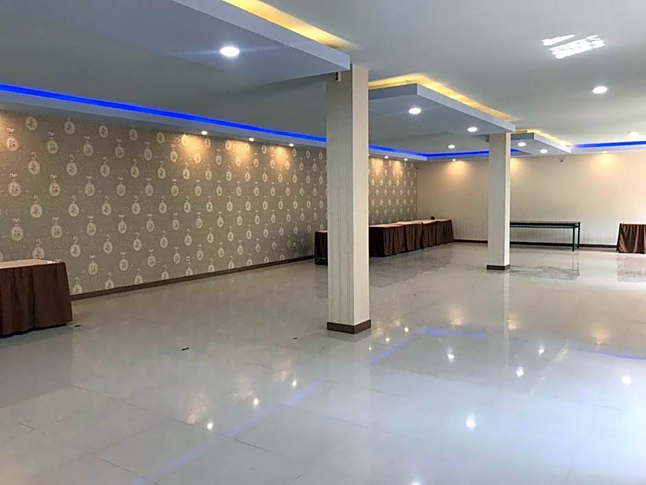 Bwalk Hotel Malang