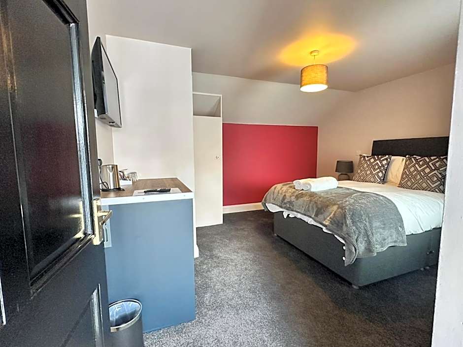 The Prince Albert Pub & Hotel with onsite FREE PARKING 2 minutes from Legoland