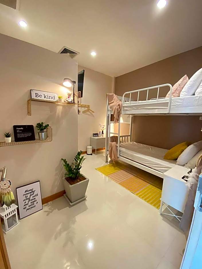 Por poshtel Kanchanaburi