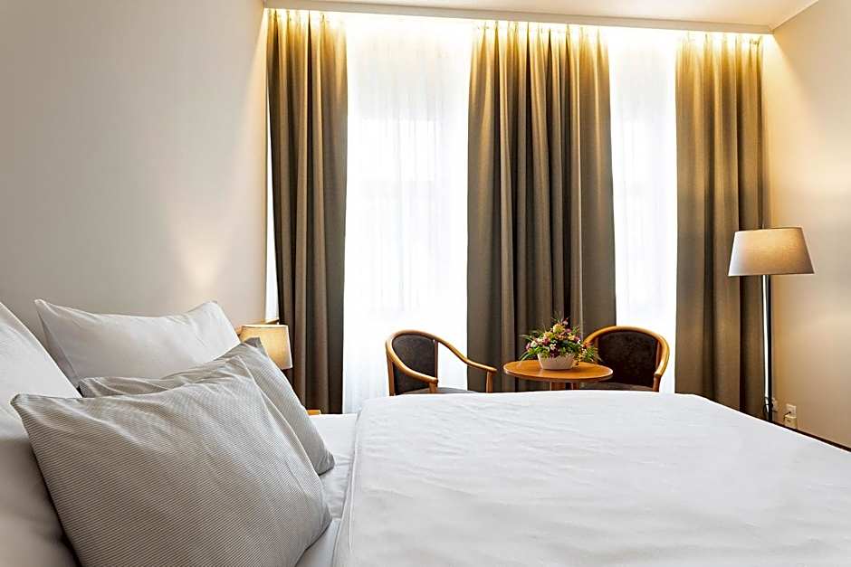 Hotel Česká Koruna