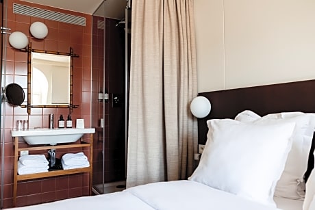 Superieure Room