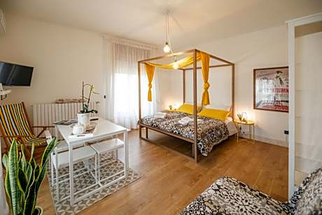 Triple Room with Balcony