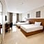 NewCity Hotel & Suites