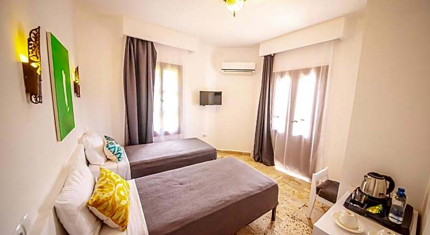 Murat Paşa Konağı