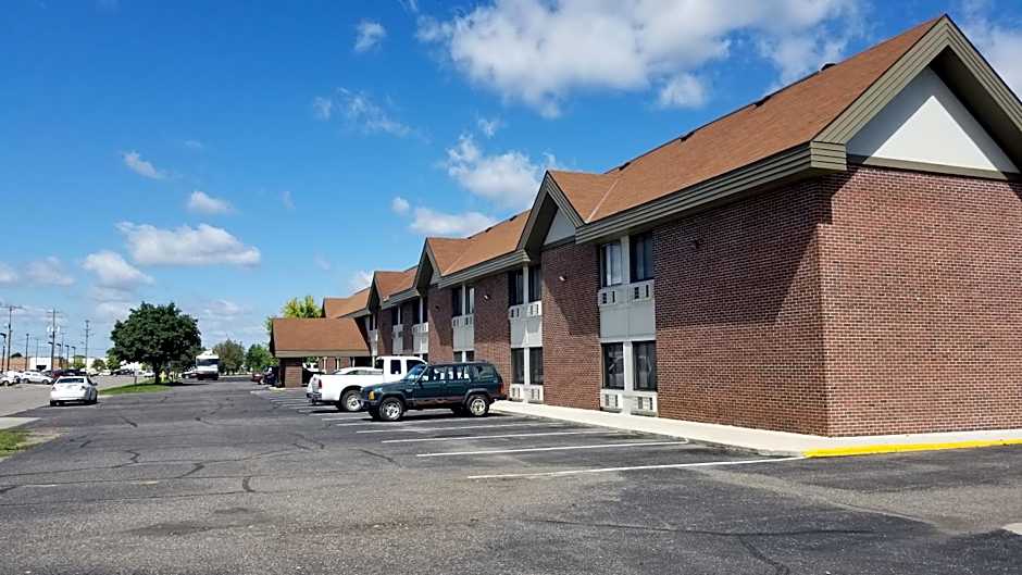 Super 8 by Wyndham St. Cloud