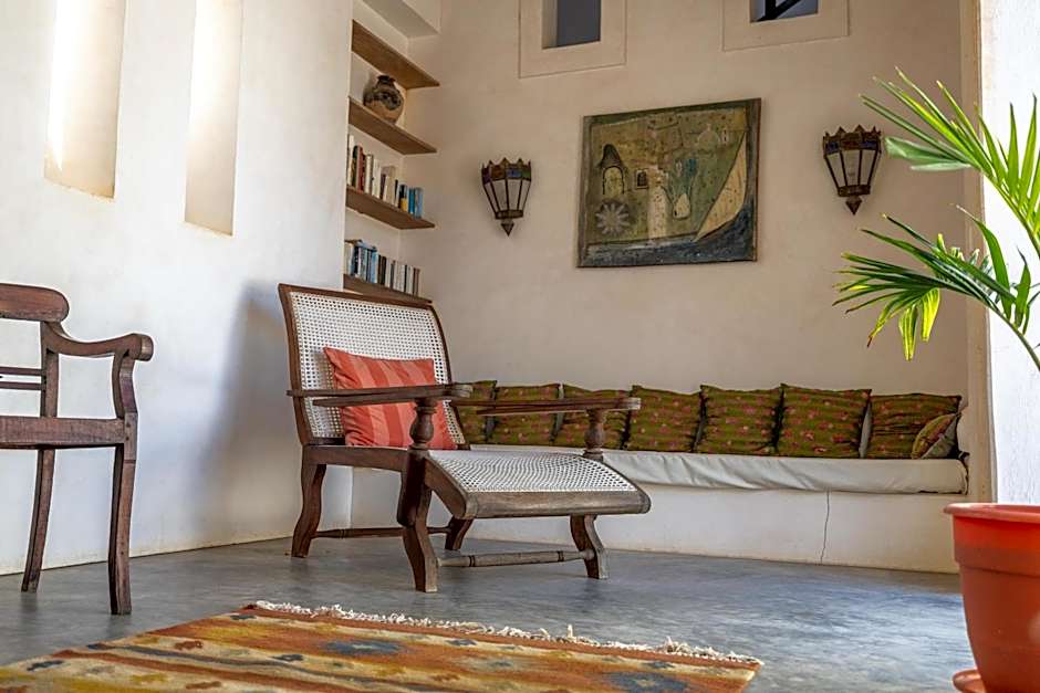 Subira House