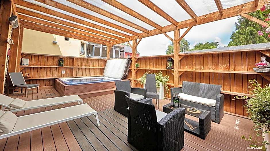 Logis Hotel, restaurant et spa Le Relais De Broceliande