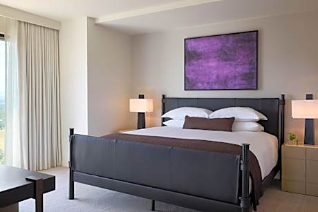 Penthouse Suite