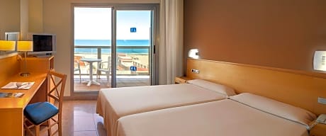 Double Room with Sea View and Extra Bed with Terrace  (3 Adults)
