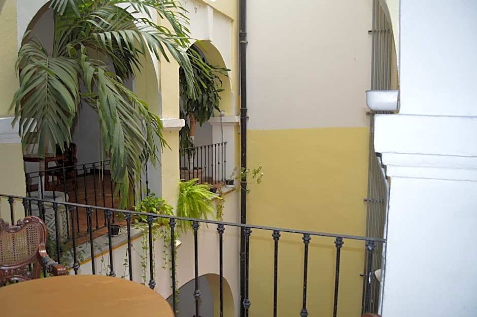 Hotel Meson del Mar
