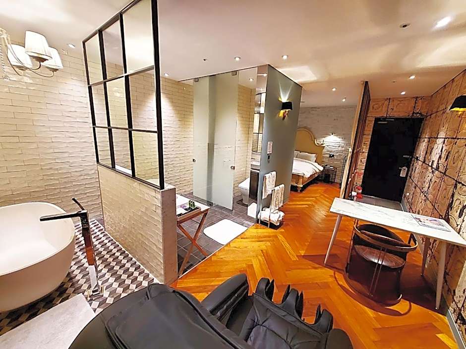 Le Stendal Hotel