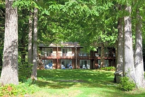 Lake Crescent Lodge