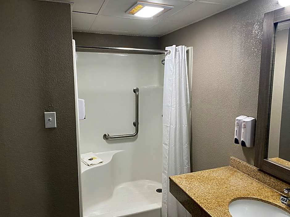 Red Roof Inn Jacksonville, AL
