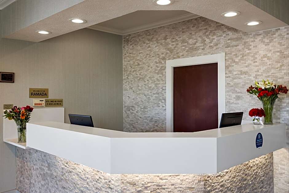 Ramada by Wyndham Moses Lake