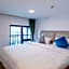 Sunny Apartment Of Grand Continental