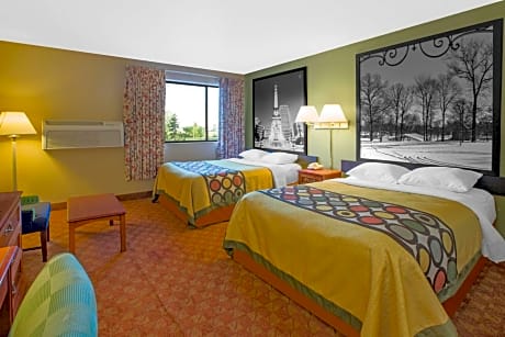 2 Double Beds Non-Smoking