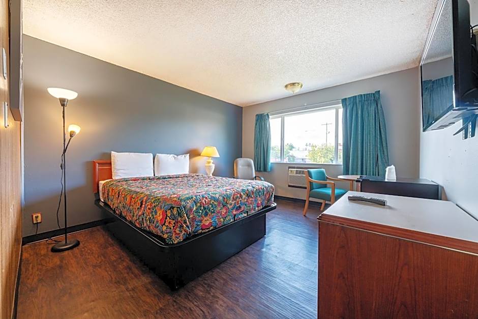 Best Value Inn by OYO Portland OR South East