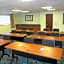 Days Inn & Suites by Wyndham Sam Houston Tollway