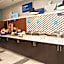 Holiday Inn Express Hotel & Suites Norfolk By IHG