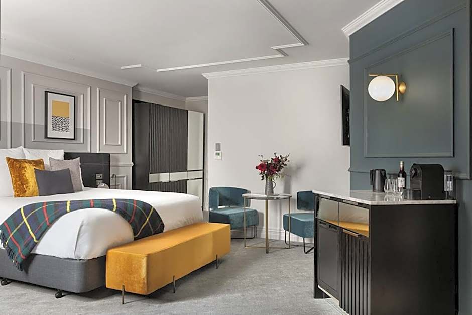 Photo 1 of 7 of Luxury