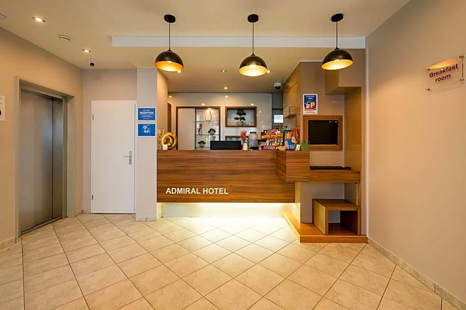 Admiral Hotel