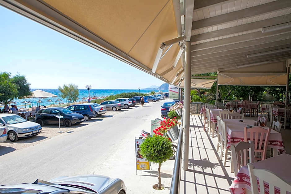 Hotel Loukas Vrachos