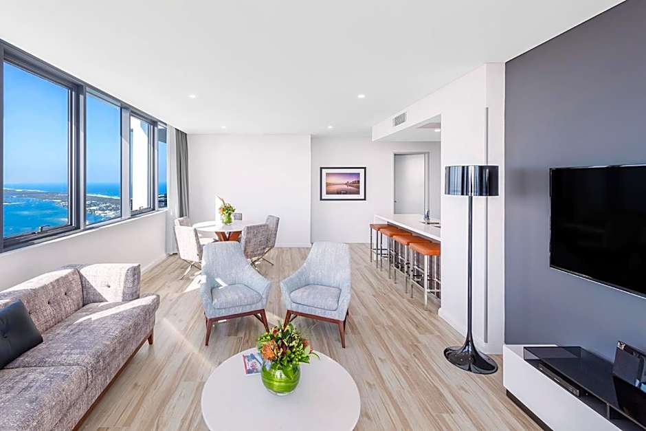 Meriton Suites Southport