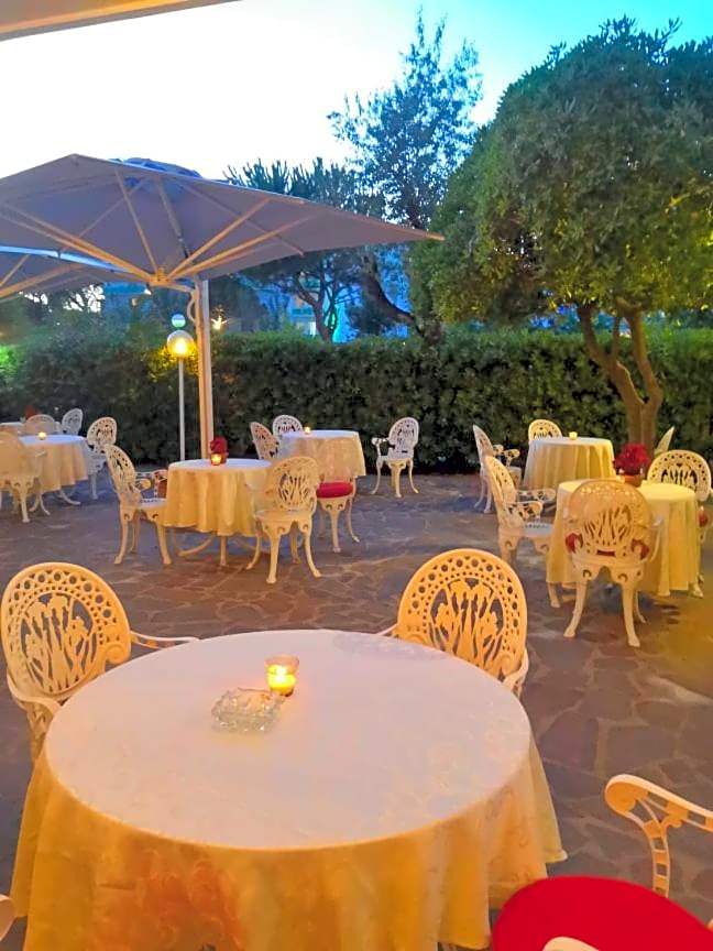 Golf & Beach Hotel