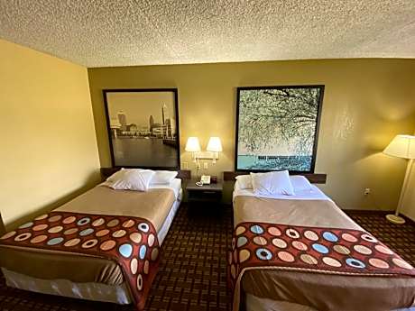 King Room - Non-Smoking