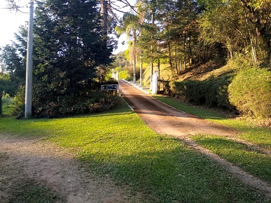 Pousada Pedacinho do Céu -Chalé Familia