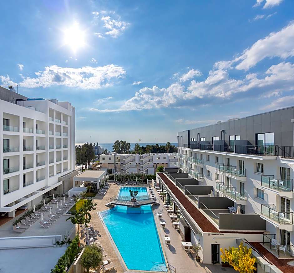 Anemi Hotel & Suites