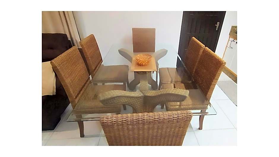 Casa Amarela - WIFi - Prox Praia e Beto Carrero