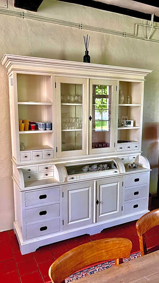 A L'Ombre Du Marronnier GITES