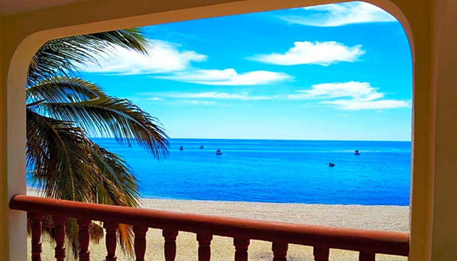 Hotel Playa Del Sol