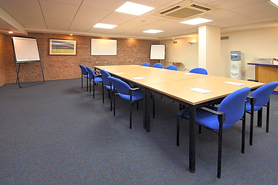 Holiday Inn Express Liverpool-Albert Dock By IHG