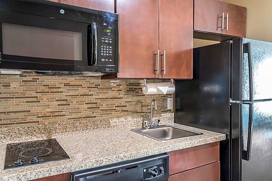 MainStay Suites Edinburg