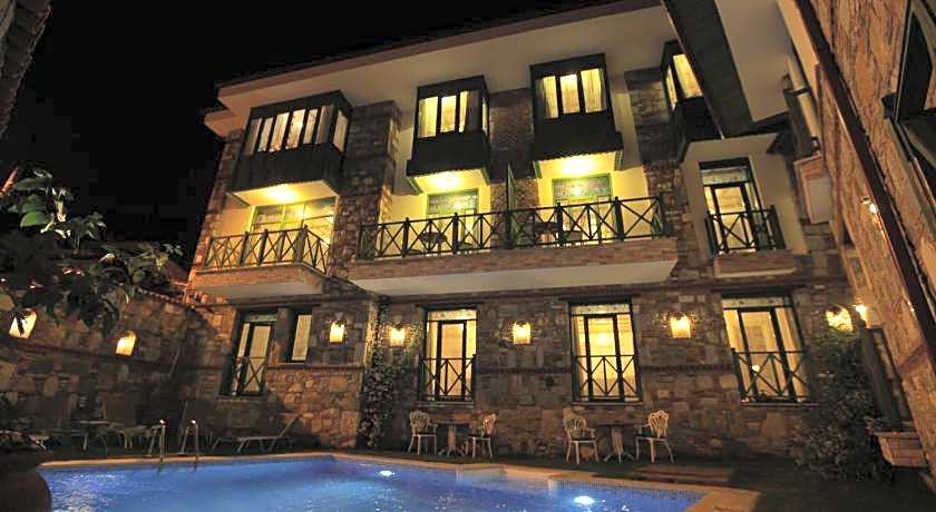 Celsus Boutique Hotel