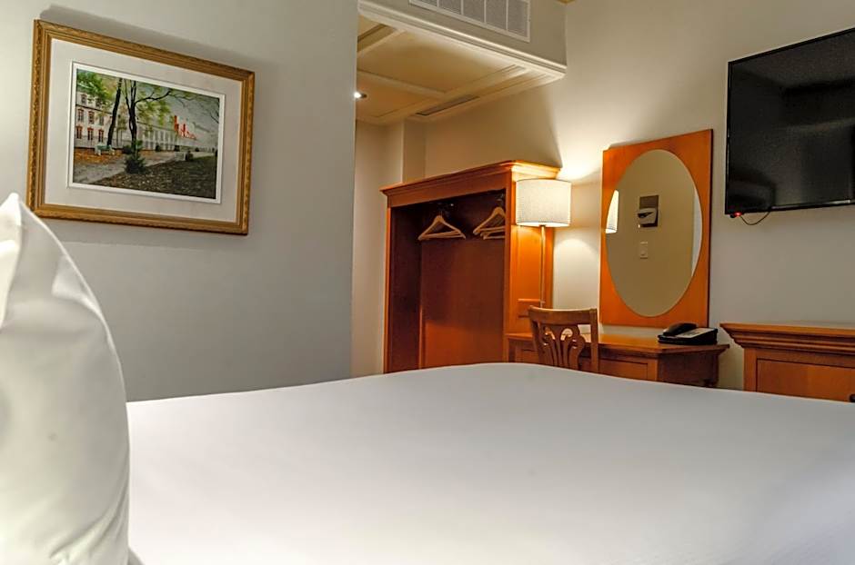 Hotel Chateau Bellevue